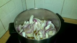 Onions in pot